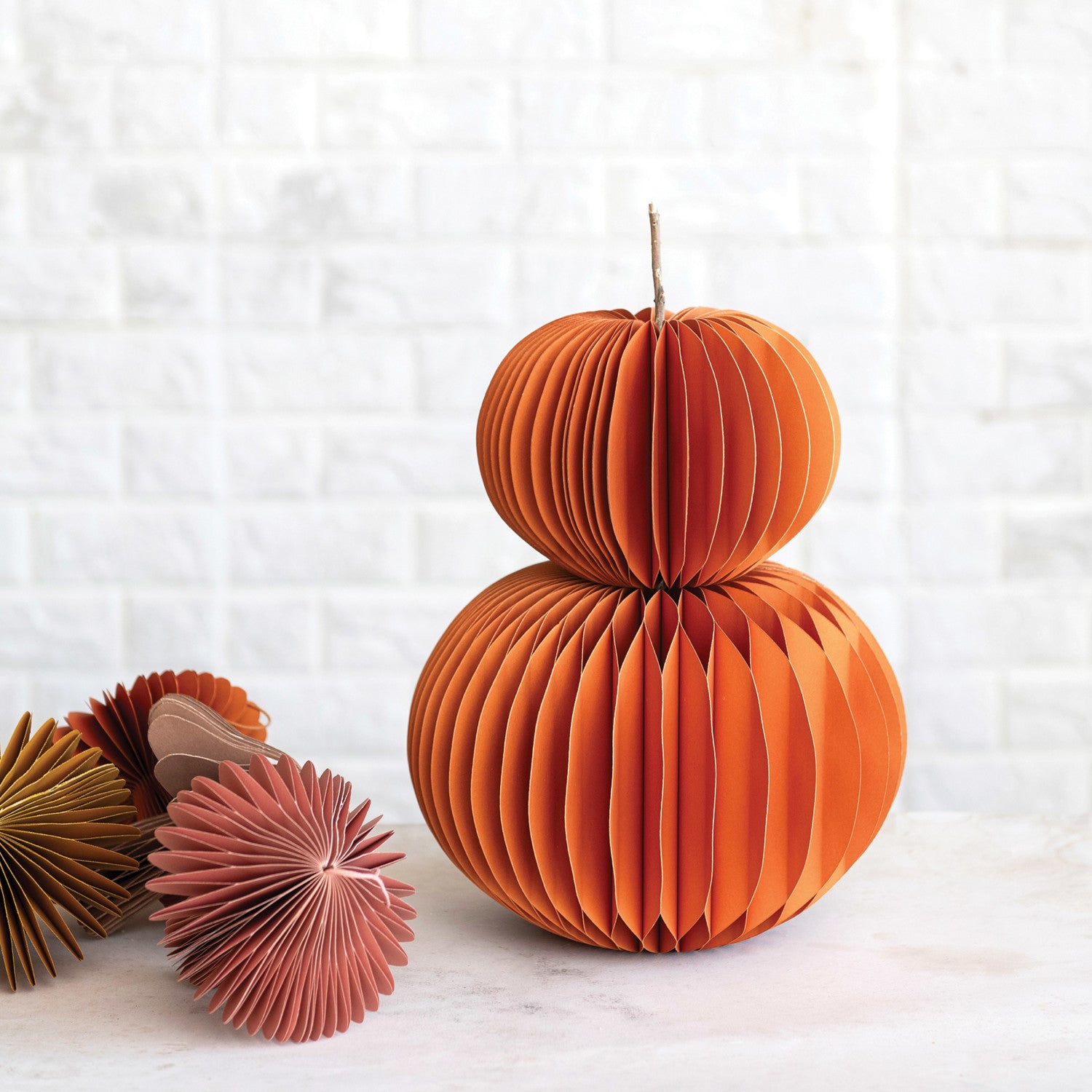 Folding Honeycomb Pumpkin