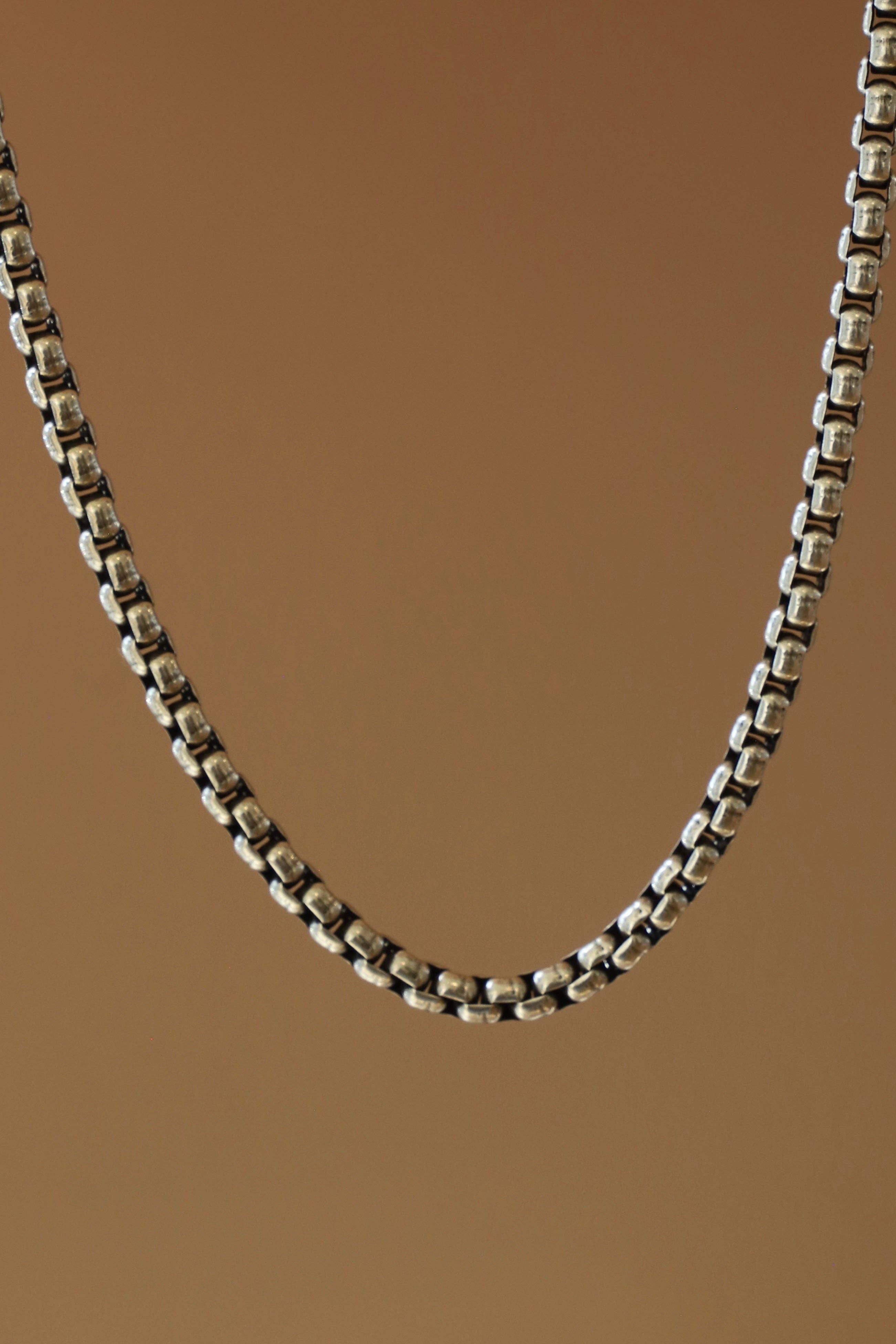Arlo Box Chain (Mixed Metals)
