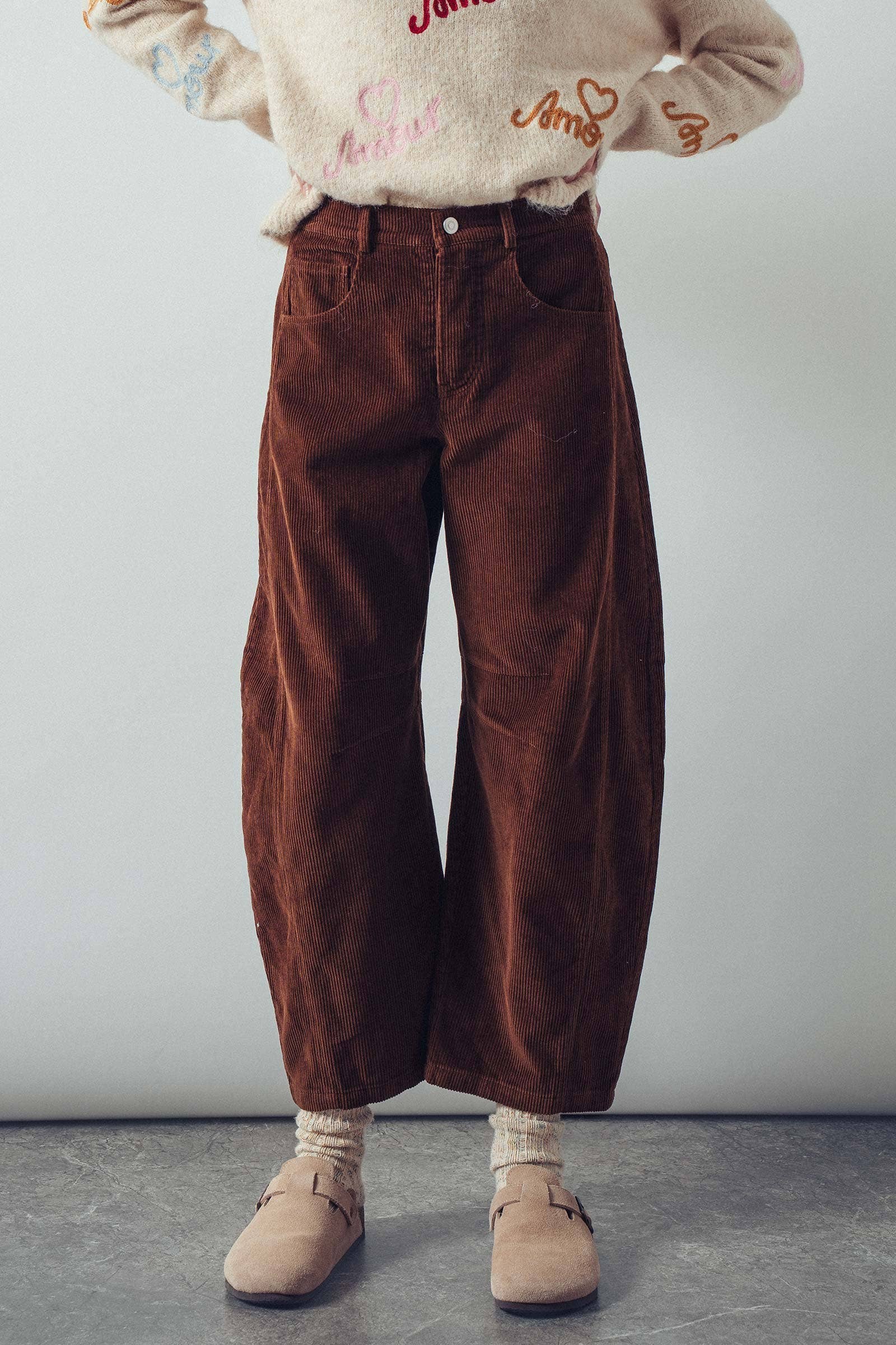 Corduroy Barrel Jeans