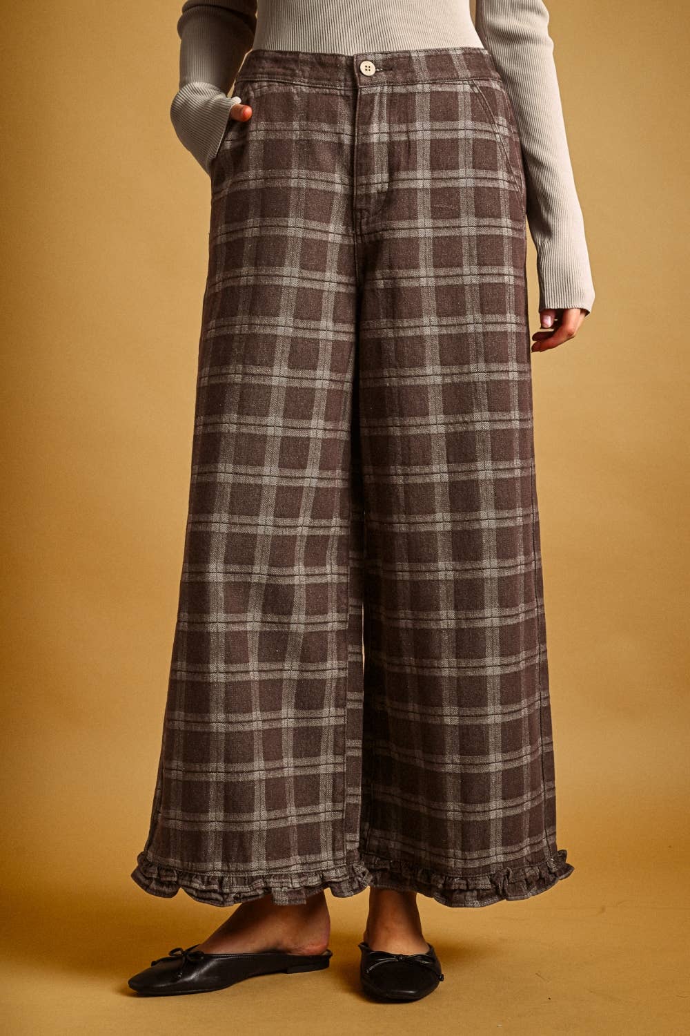 Ruffle Detail Plaid Pants