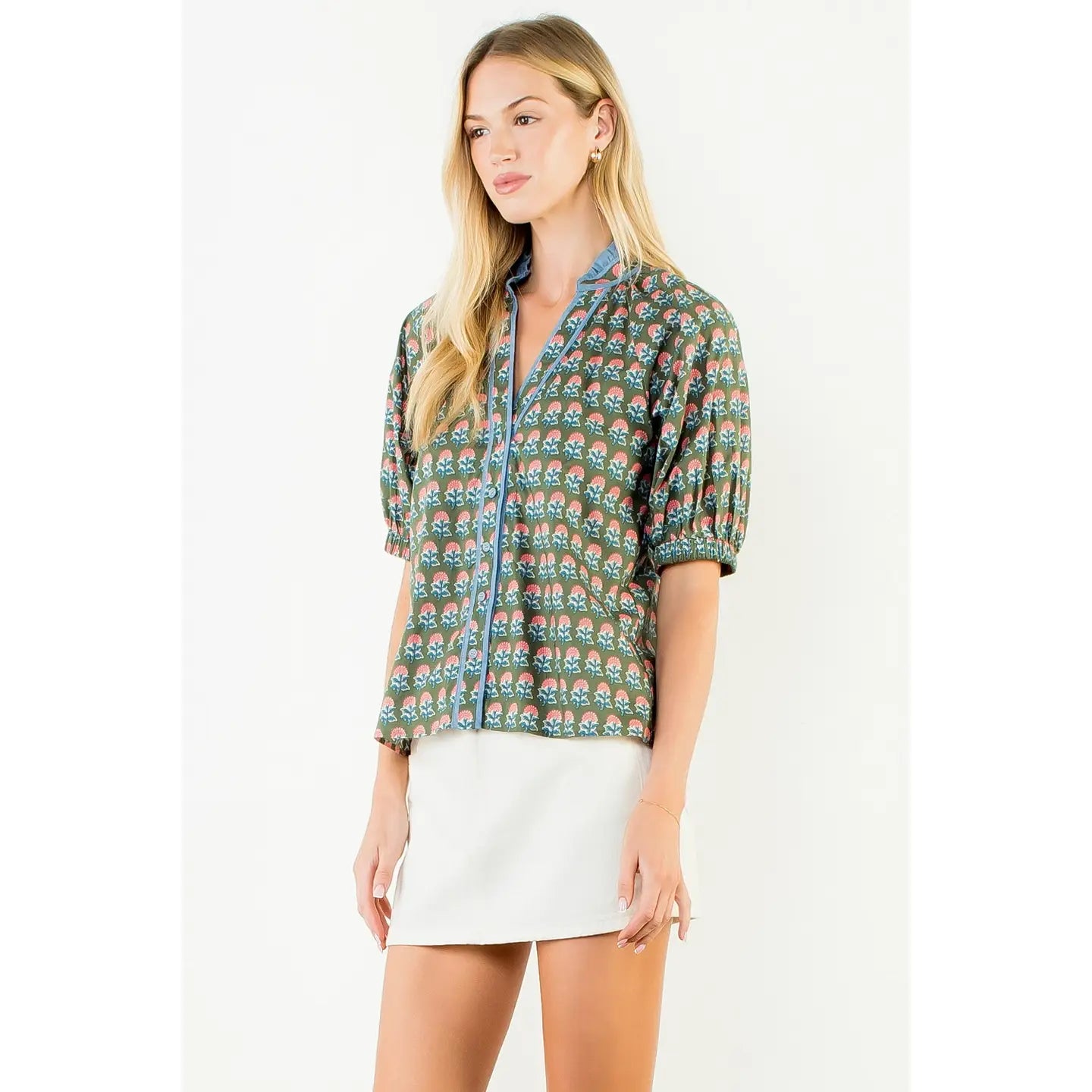 Puff Sleeve Flower Top with Ruffled Neck