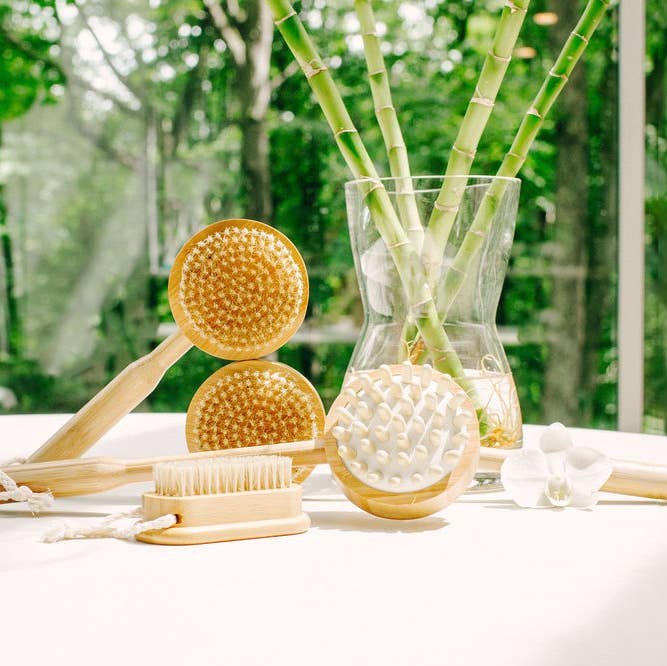 Bamboo Long-Handle Bath Brush