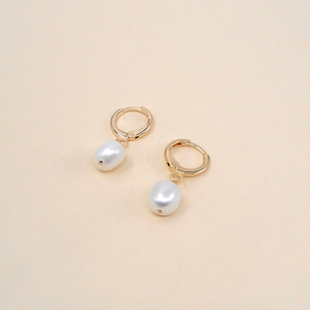 Alina Pearl Hoops