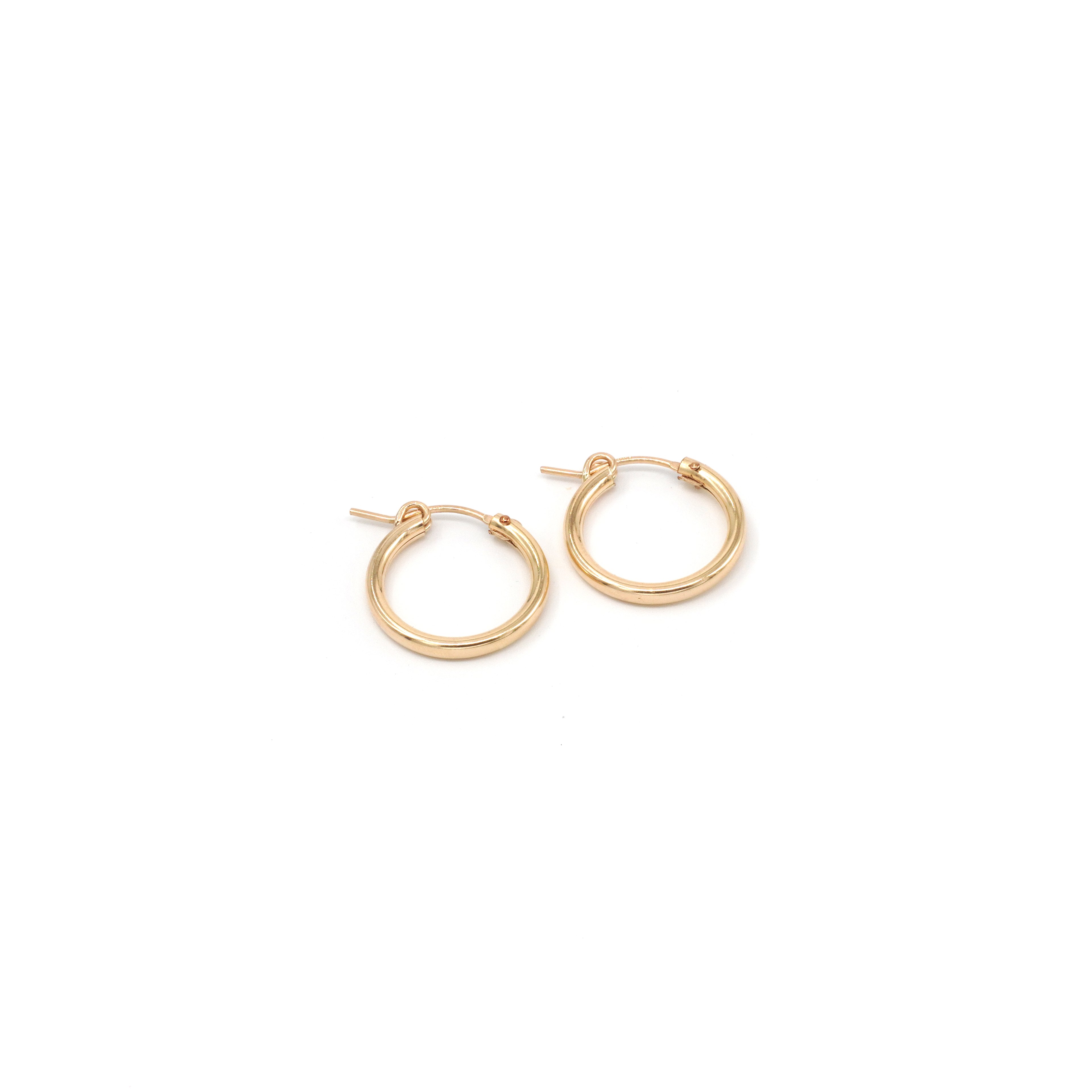 Medium Hinge Hoops