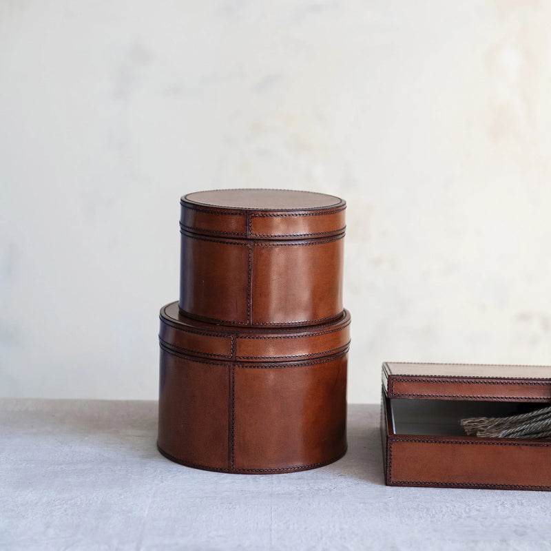 Round Leather Box