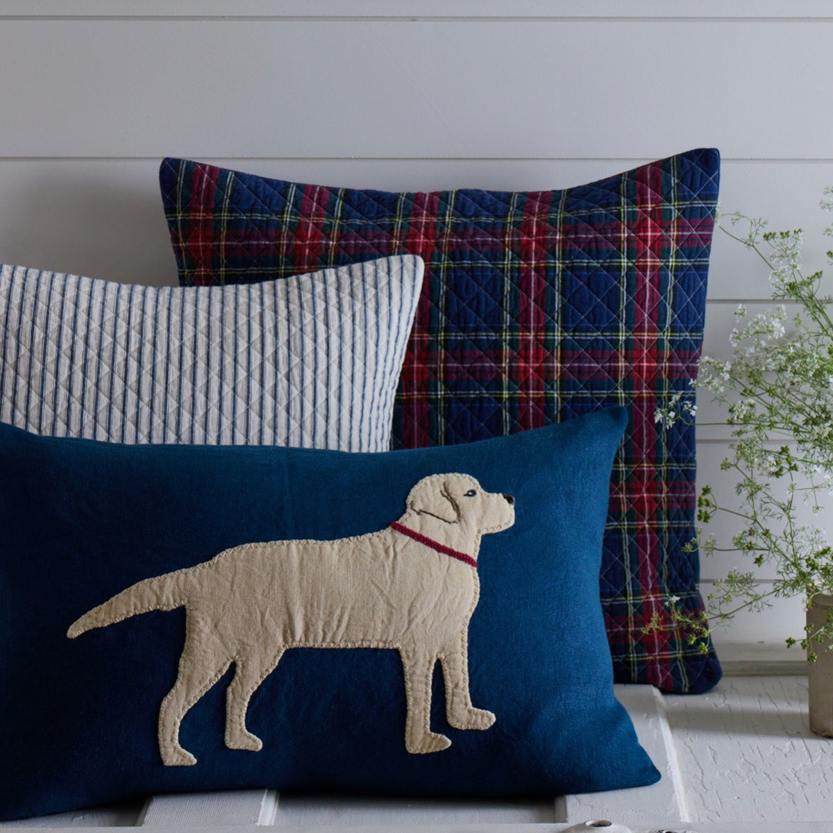 Yellow Lab on Indigo Linen Lumbar Pillow