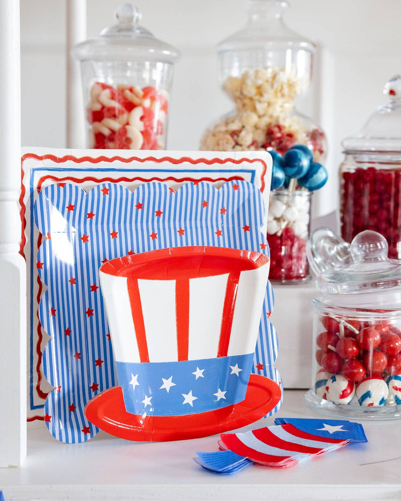 Stripes and Stars Paper Plate Set