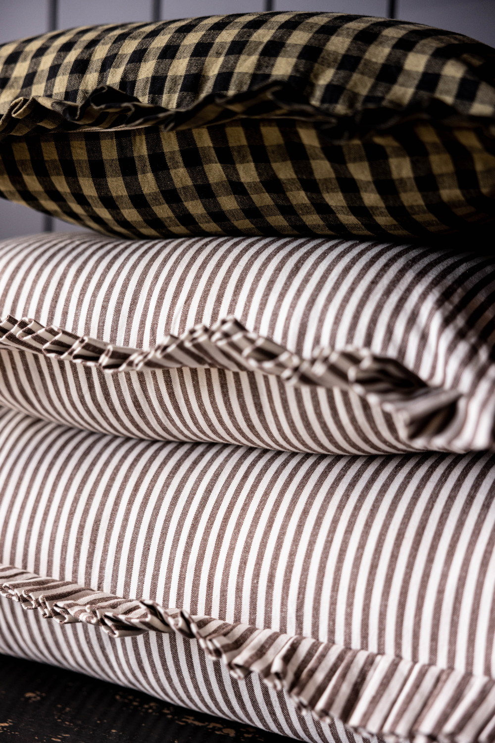 Ruffle Lumbar Pillow Cover