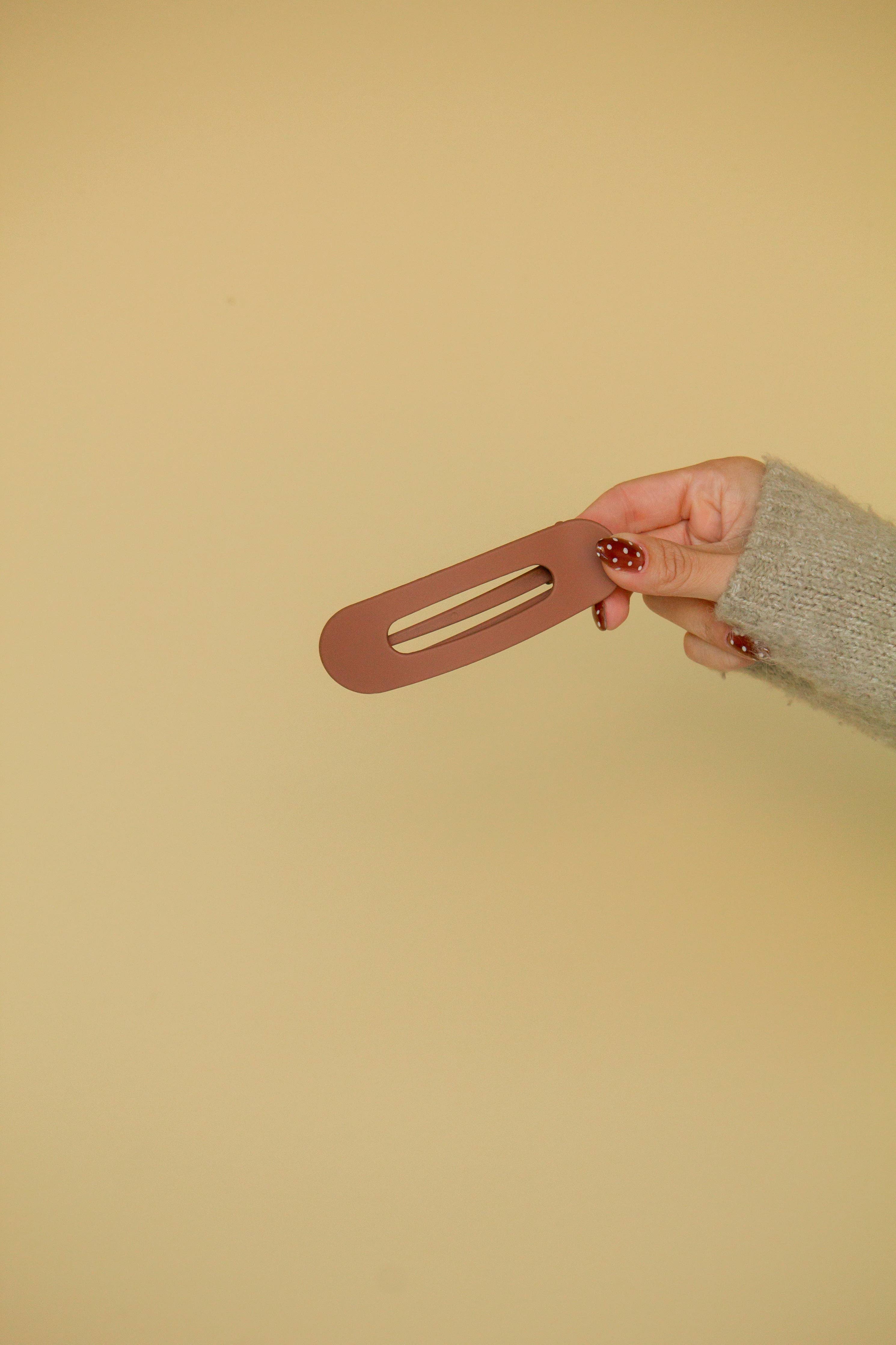 Flat Matte Claw Clip