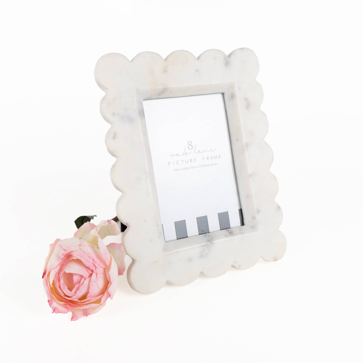 White Scalloped Marble Picture Frame