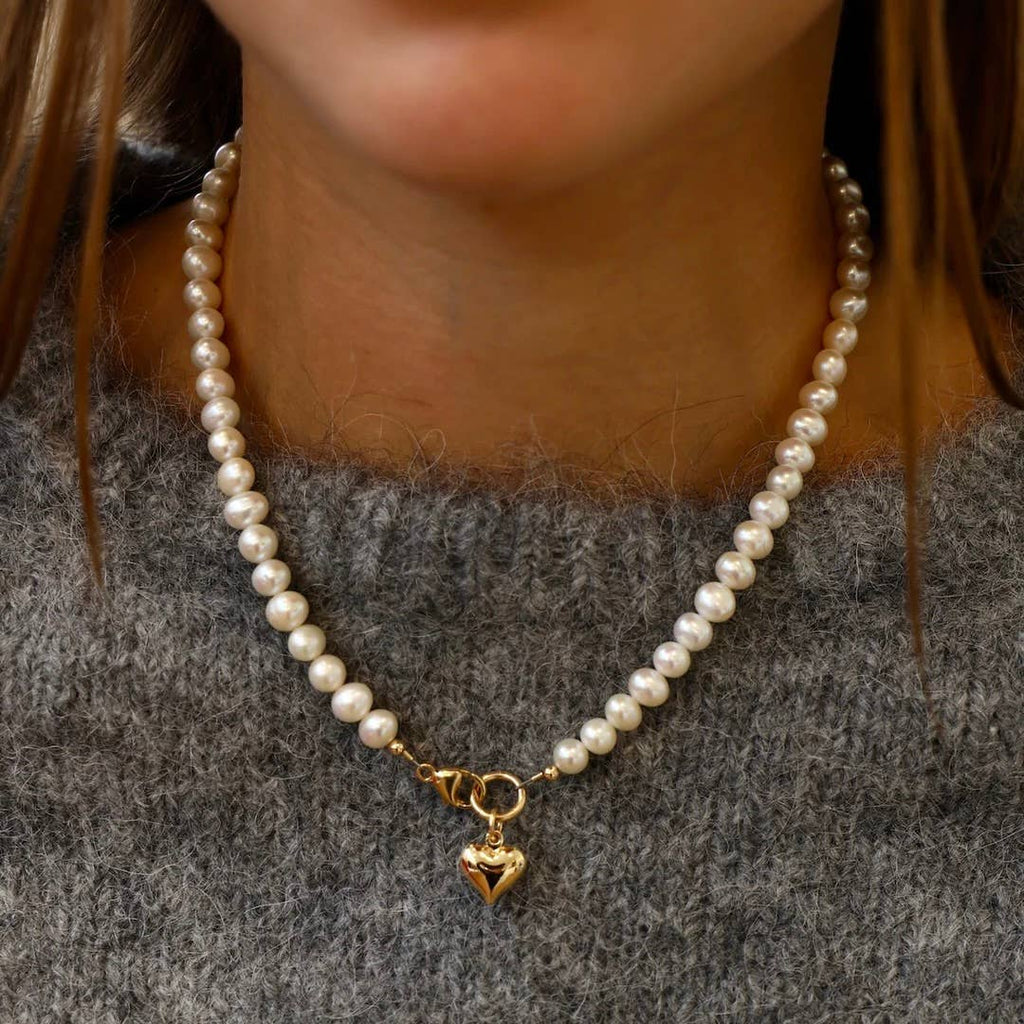 Heart and Freshwater Pearl Necklace