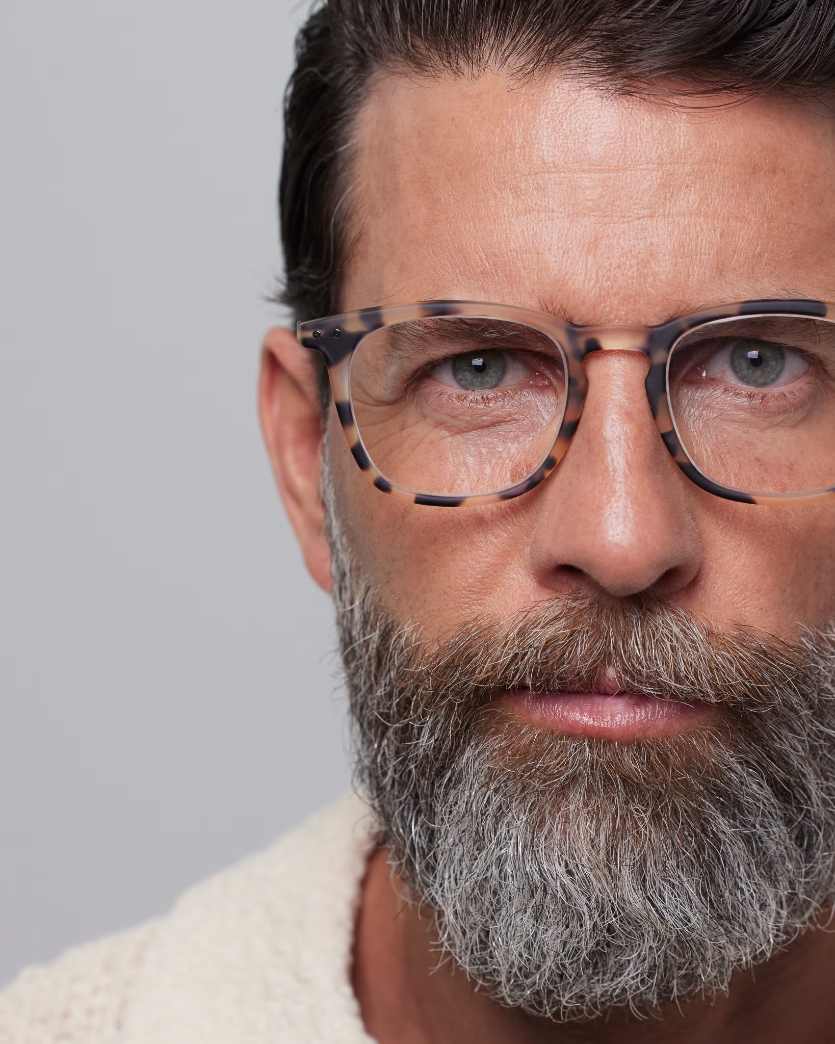 #E Light Tortoise Reading Glasses