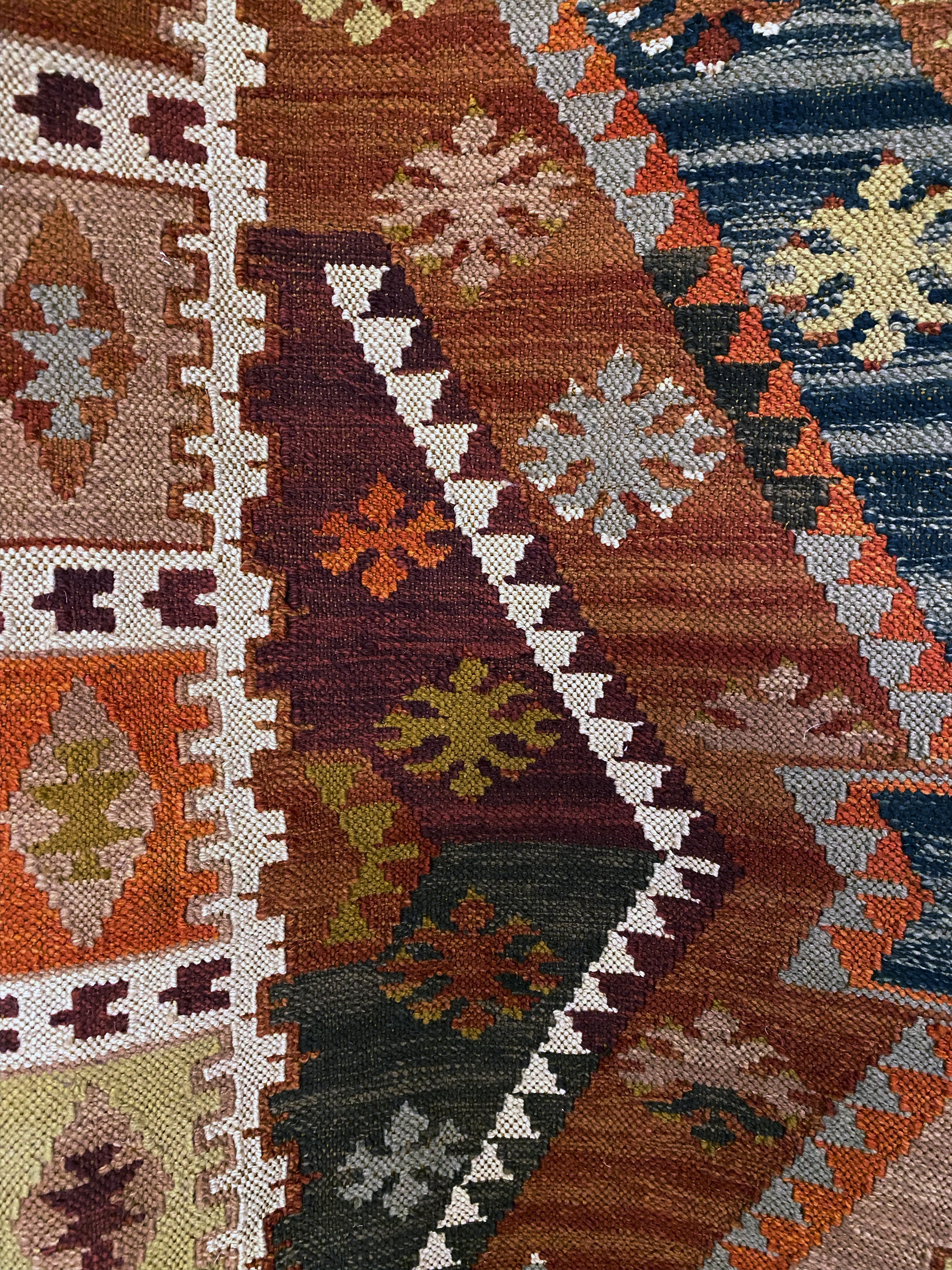 Ralph Red - Market Rug