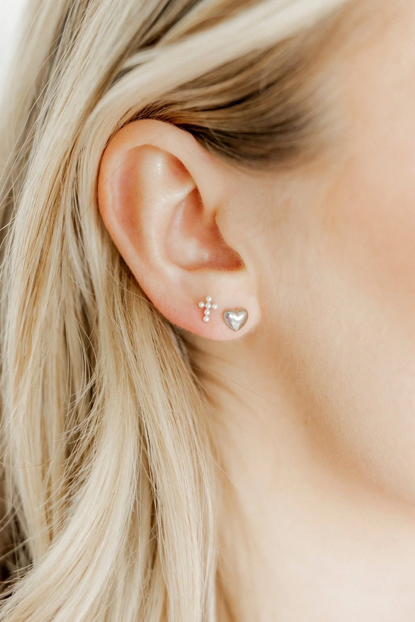 Screwback Flat Back Stud Earrings