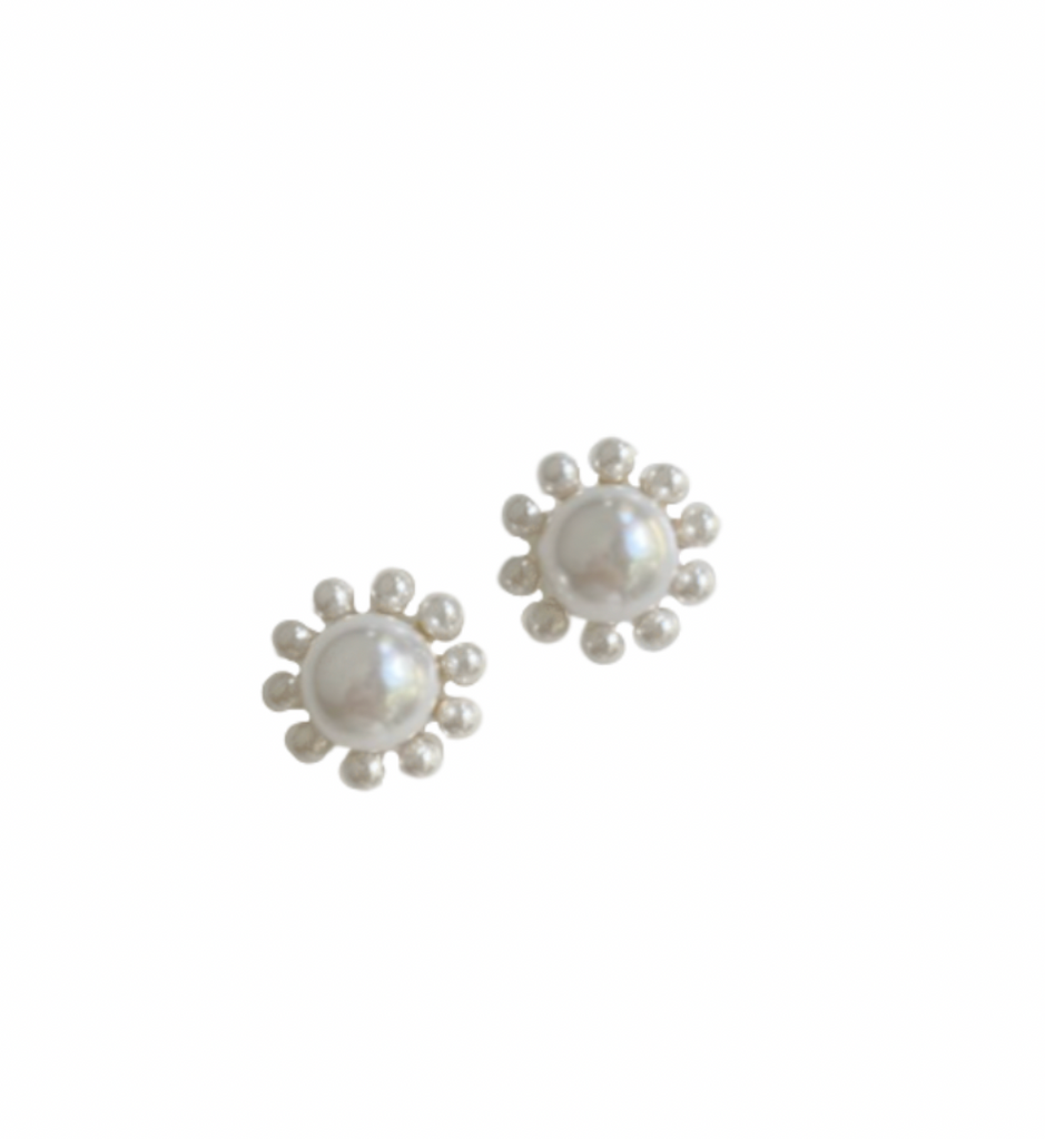 Nicola Bathie Pearl Bubble Studs