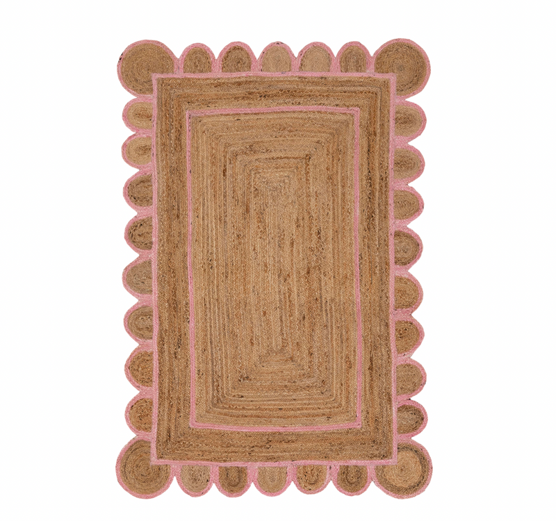 Scalloped Jute Rug in Pink