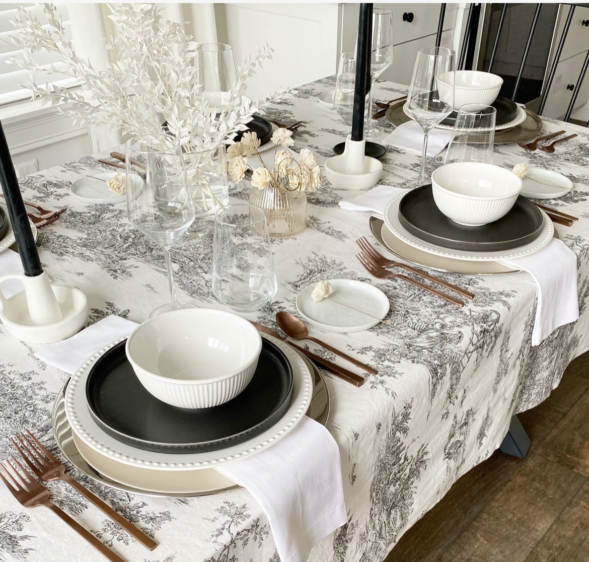 Italian Washed Cotton Toile Tablecloth & Napkins