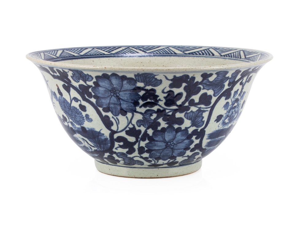 Bird Floral Medallion Motif