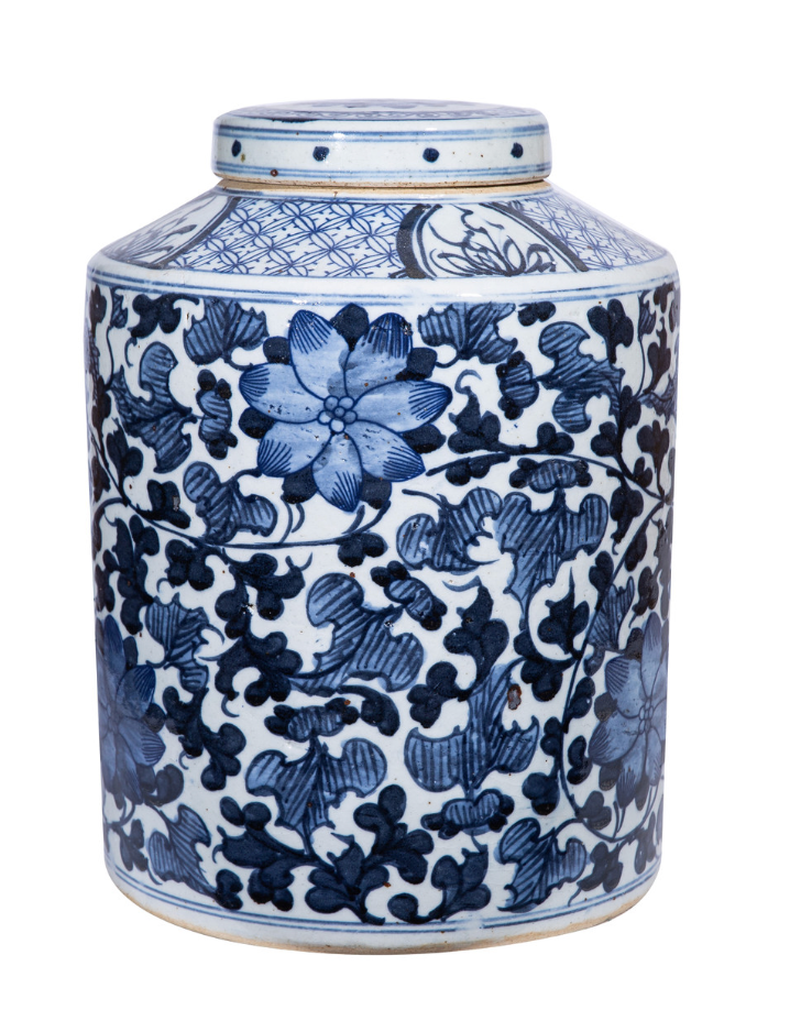 Dynasty Tea Jar Twist Vine Motif