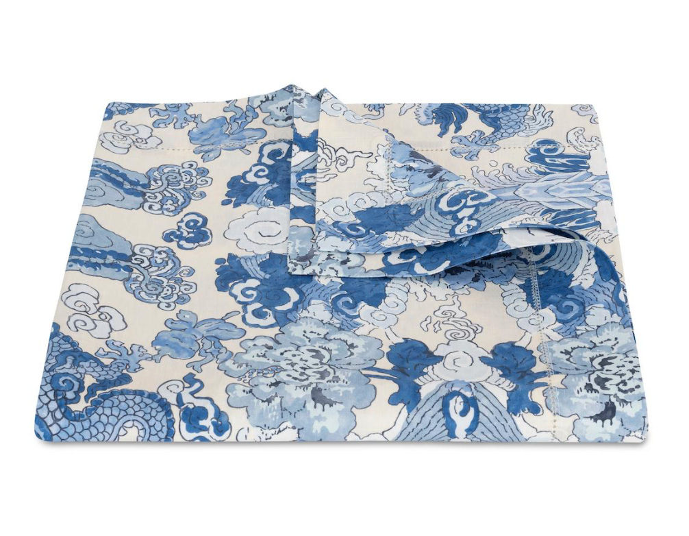 Magic Mountain Tablecloth and Runner