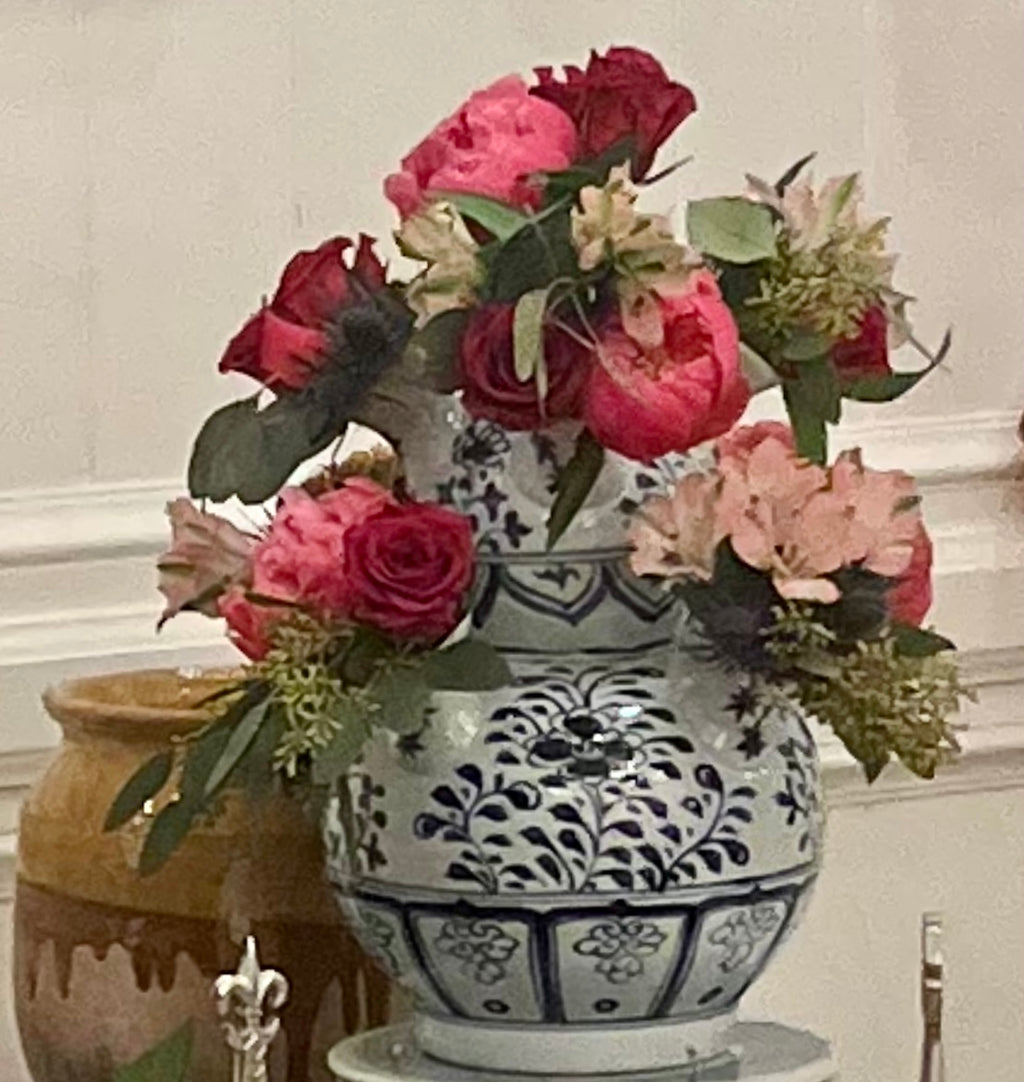 Dutch Tuliperie Vase